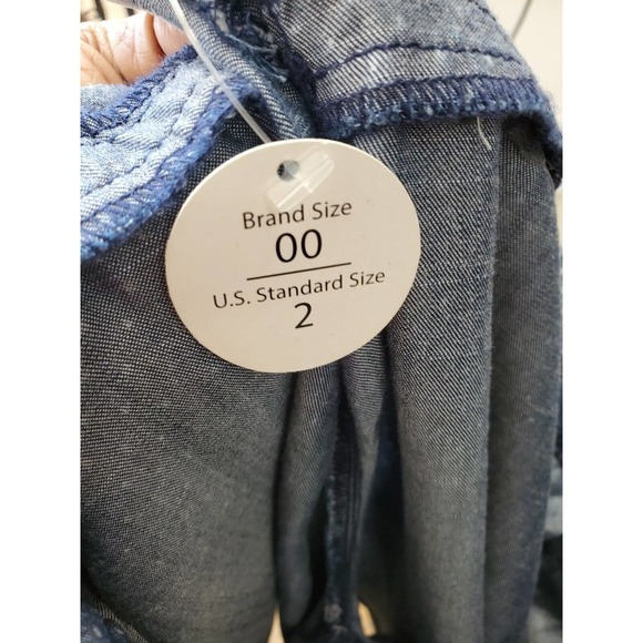 Chico's Women's Blue Cotton Ultimate Fit Comfort Waist Bermuda Shorts Size 2 - Picture 10 of 12